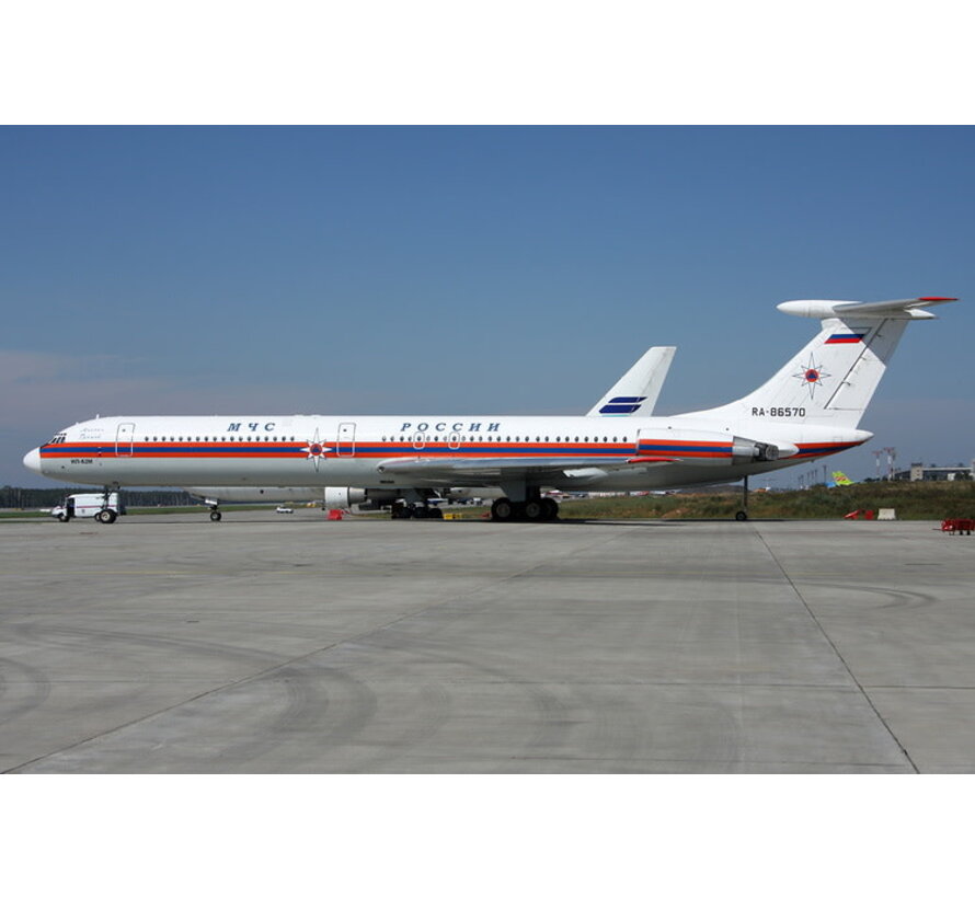 IL62M Russia Emercom RA-86570 1:400 +pre-order+