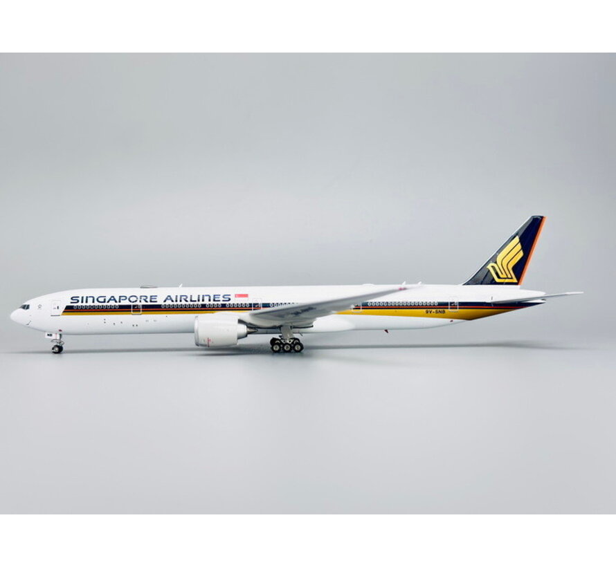 B777-300ER Singapore Airlines 9V-SNB 1:400  +New arrival+