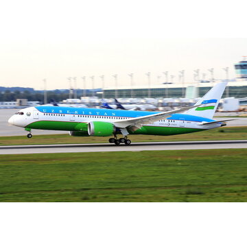 Phoenix Diecast B787-8 Dreamliner Uzbekistan Government UK001 1:400 +pre-order+