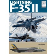 F35 Lightning II: FlightCraft #33 softcover +New Arrival+