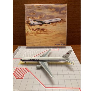 Aeroclassics B767-300 Aeroflot EI-CKE 1:400**Collection sale