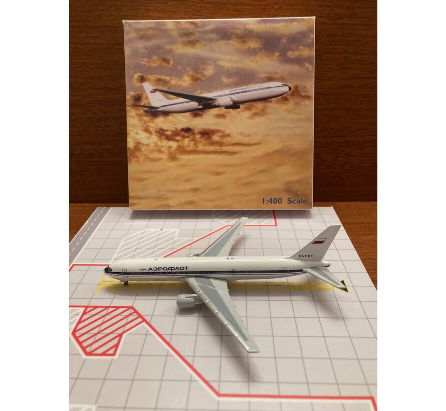 Aeroclassics B767-300 Aeroflot EI-CKE 1:400**Collection sale