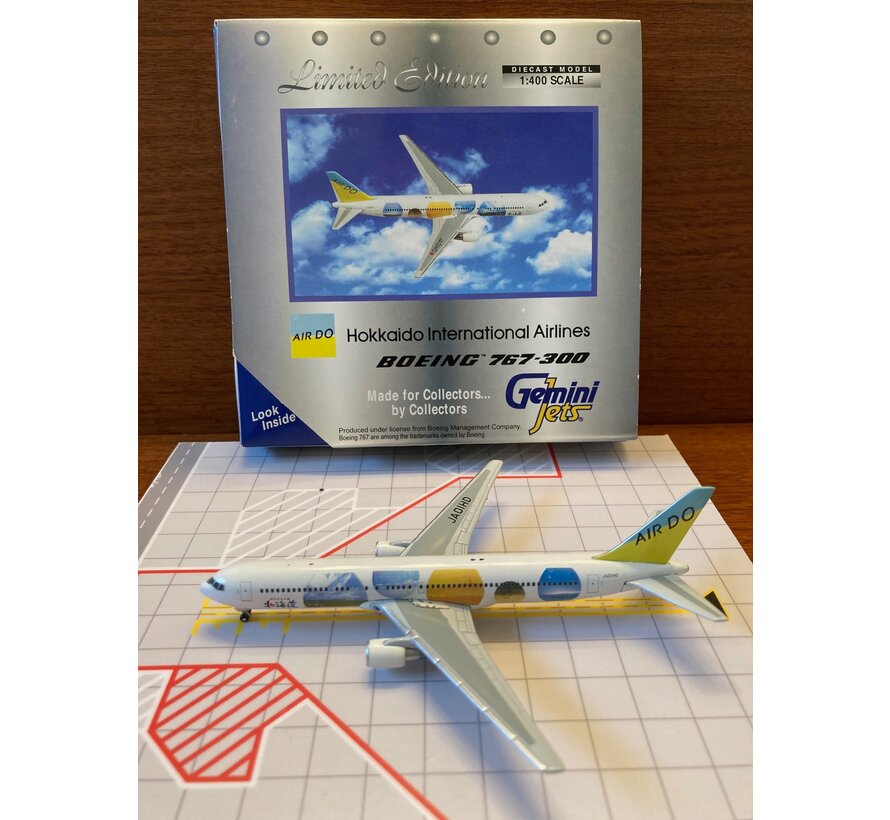 B767-300 AIR DO JA01HD  'HOKKAIDO' 1:400 **Collection sale