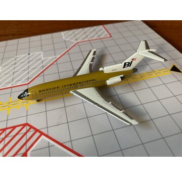 B727-027C Braniff N7474 'Ochre' Jellybean 1:400**Collection sale