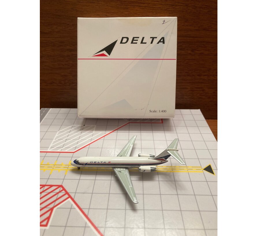 Navigator [Tucano] DC9-32 Delta N1265L 'Widget' 1:400**Collection sale
