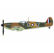 Hobby Master Spitfire MK.1a RAF Q-AZ X4009 F/L P.C. Hughes 1940 1:48  +pre-order+