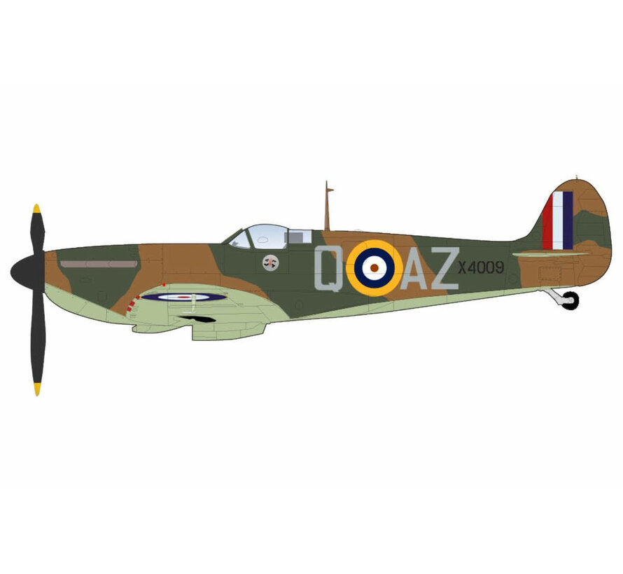 Spitfire MK.1a RAF Q-AZ X4009 F/L P.C. Hughes 1940 1:48  +pre-order+