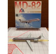 Dragon MD82 American N473AA [chrome] 1:400**Collection sale
