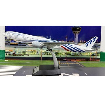 InFlight B777-300ER Boeing House World Tour livery N5017V 1:200 +pre-order+