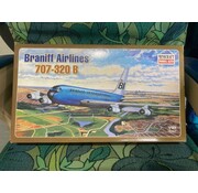 Minicraft Model Kits B707-320B Braniff 'Jelly Bean' 1:144 [Model kit]**Discontinued**