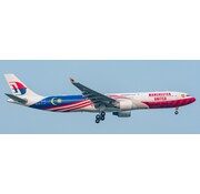 JC Wings A330-300 Malaysia Airlines Manchester United MU 9M-MTL 1:400 +PRE-ORDER+