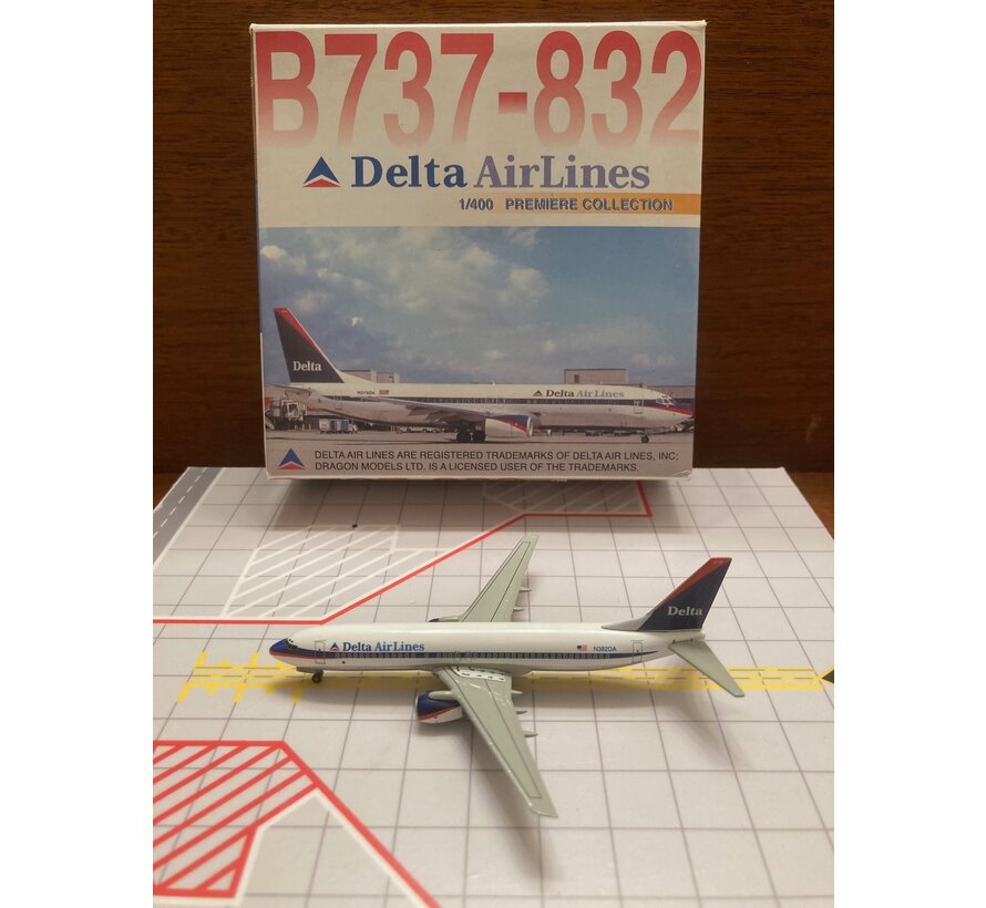 B737-832 Delta N382DA 1997 'Interim' c/s 1:400**Collection sale