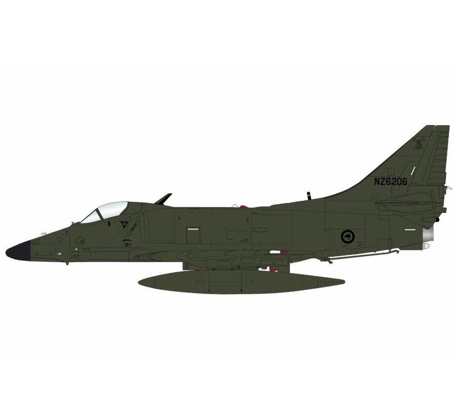 A4K Skyhawk NZ6205 RNZAF 1970s green 1:72   +PRE-ORDER+