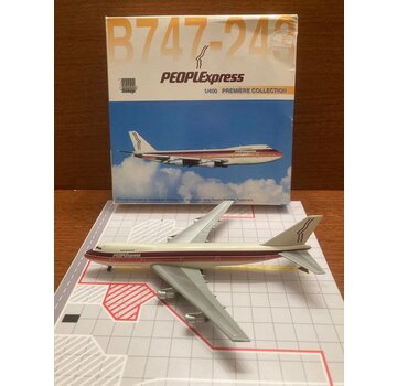 Dragon B747-200 PEOPLExpress N605PE 1:400**Collection sale