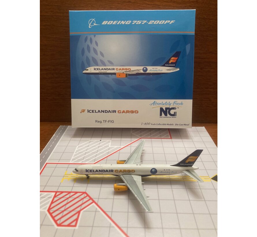 B757-200F Icelandair Cargo Absolutely Fresh TF-FIG 1:400 **Collection sale