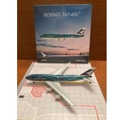 Phoenix Diecast B747-400 CATHAY PACIFIC "Asia's World City" B-HOY 1:400**Collection sale