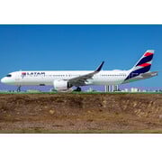 Phoenix Diecast A321neo LATAM PS-LBA 1:400 +pre-order+