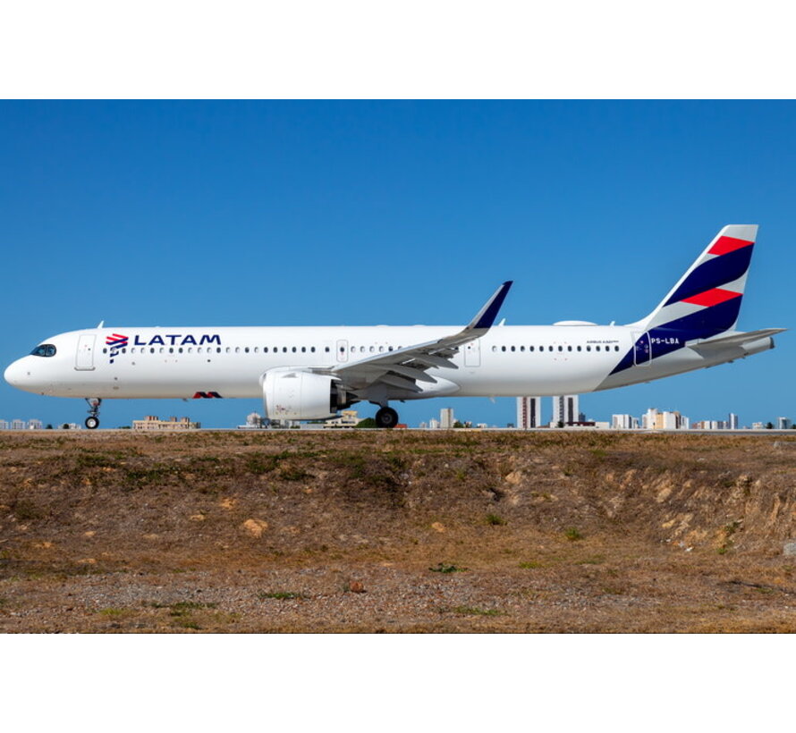 A321neo LATAM PS-LBA 1:400 +pre-order+