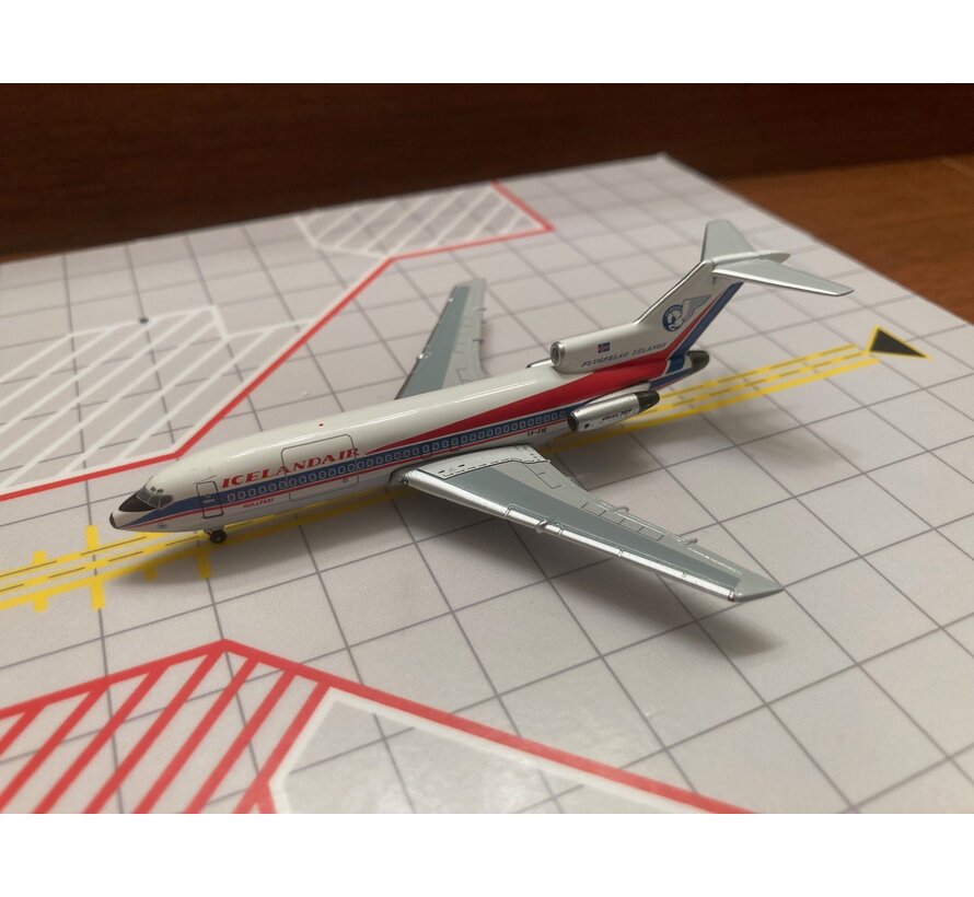 Aeroclassics B727-100 Icelandair TF-FIE 1:400**Collection sale