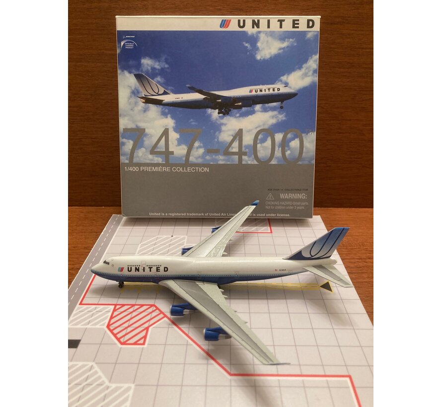 B747-400 United N196UA 'Blue Tulip' 1:400**Collection sale