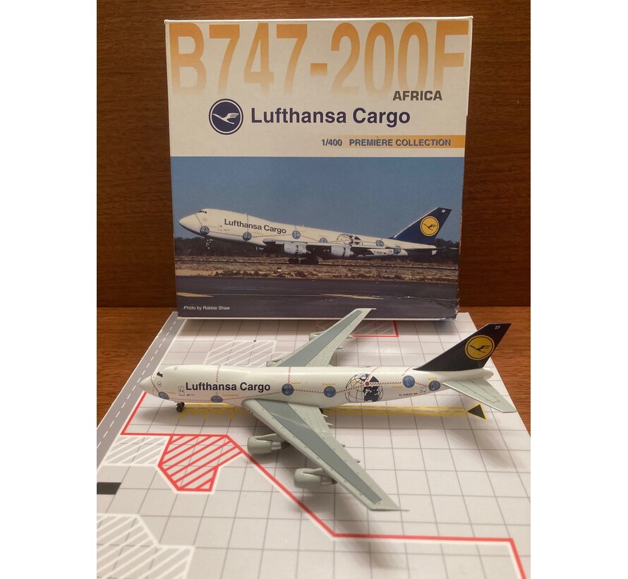 B747-200F Lufthansa Cargo D-ABZF 'Africa'-'Time-Service-Revolution' 1:400**Collection sale