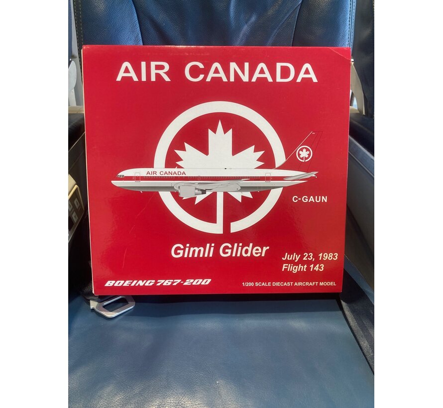 B767-200 Air Canada Gimli Glider C-GAUN 1:200 with stand**Collection sale