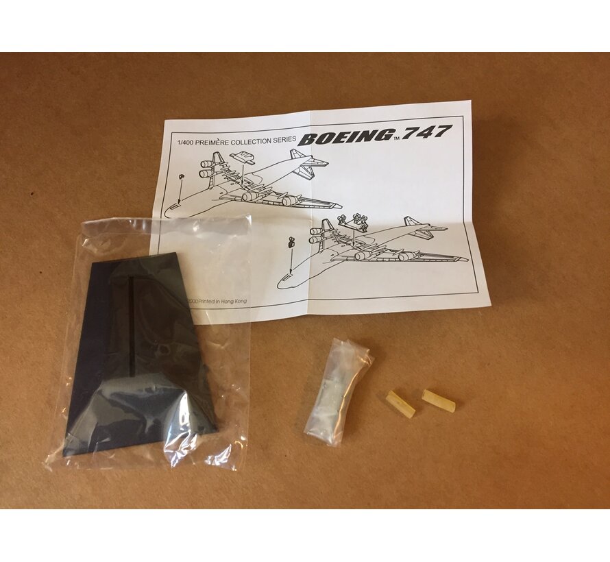 B747-124 WARDAIR C-FFUN 1:400 **Collection sale