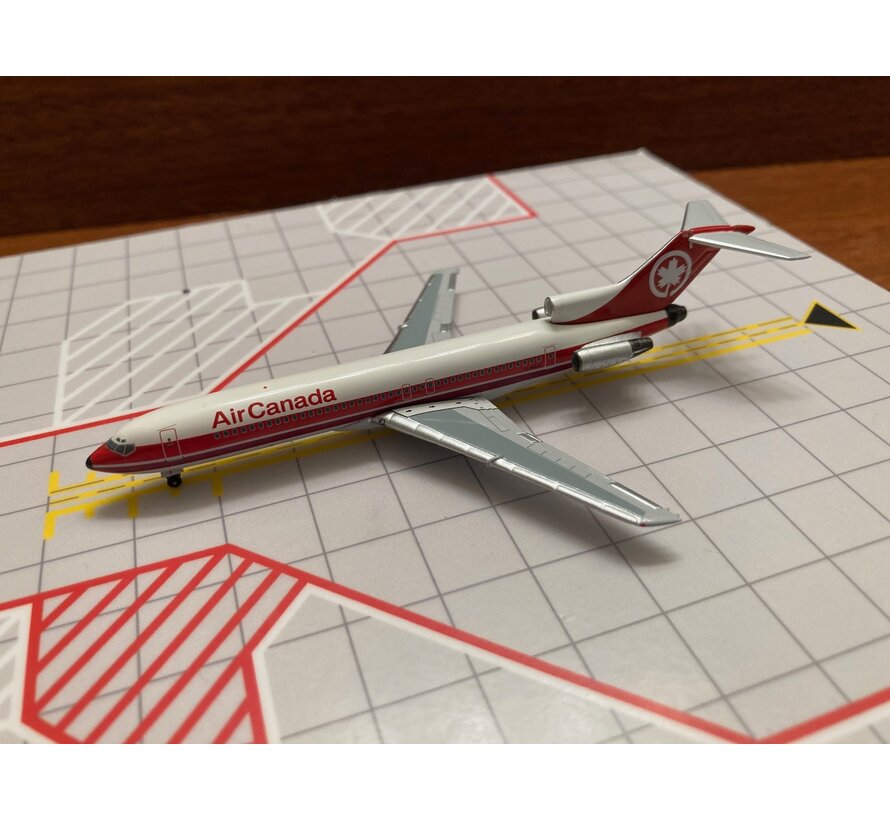 B727-200 Air Canada C-GAAY double stripe 1:400**Collection sale