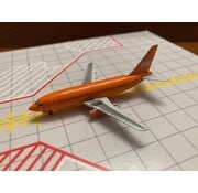 B737-200 ZIP C-GCPO Orange 1:400**Collection sale