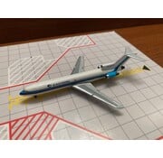 B727-200 Eastern N8833E white/gray hockey stick 1:400**Collection sale