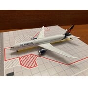 JC Wings B787-9 Dreamliner Air Premia HL8387 1:400 **Collection sale