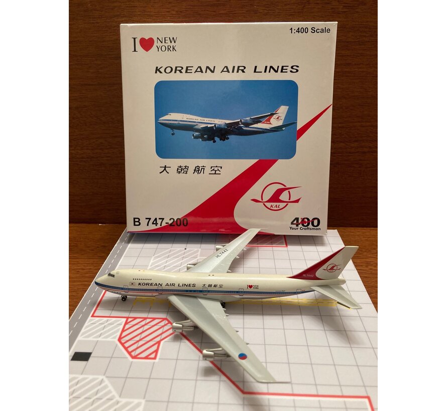 B747-200 Korean HL7442 old colours 'I Love NY' 1:400** Collection sale [lightly toned]