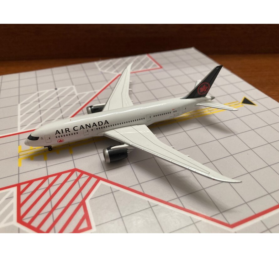 B787-8 Dreamliner Air Canada 2017 livery C-GHPQ 1:500 **Collection sale