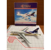 5 Stars B747-400 Thai HS-TGJ 'Haripunchai' 1:500**Collection sale [Wings exclusive]