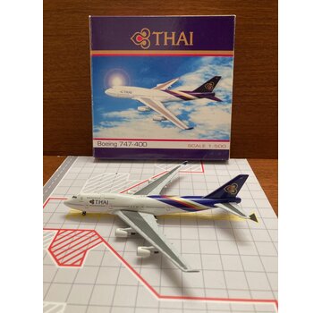 5 Stars B747-400 Thai HS-TGJ 'Haripunchai' 1:500**Collection sale [Wings exclusive]