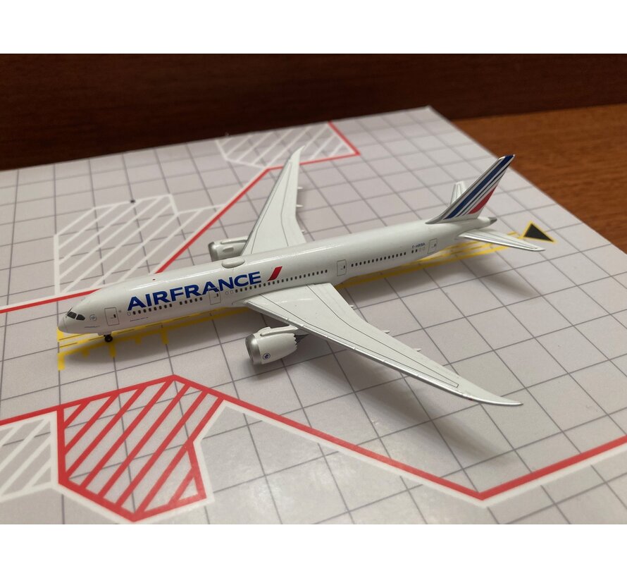 B787-9 Dreamliner Air France F-HRBA 1:500 **Collection sale