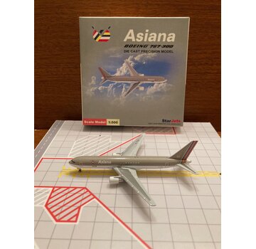 Starjets B767-300 Asiana HKL7263 1:500**Collection sale