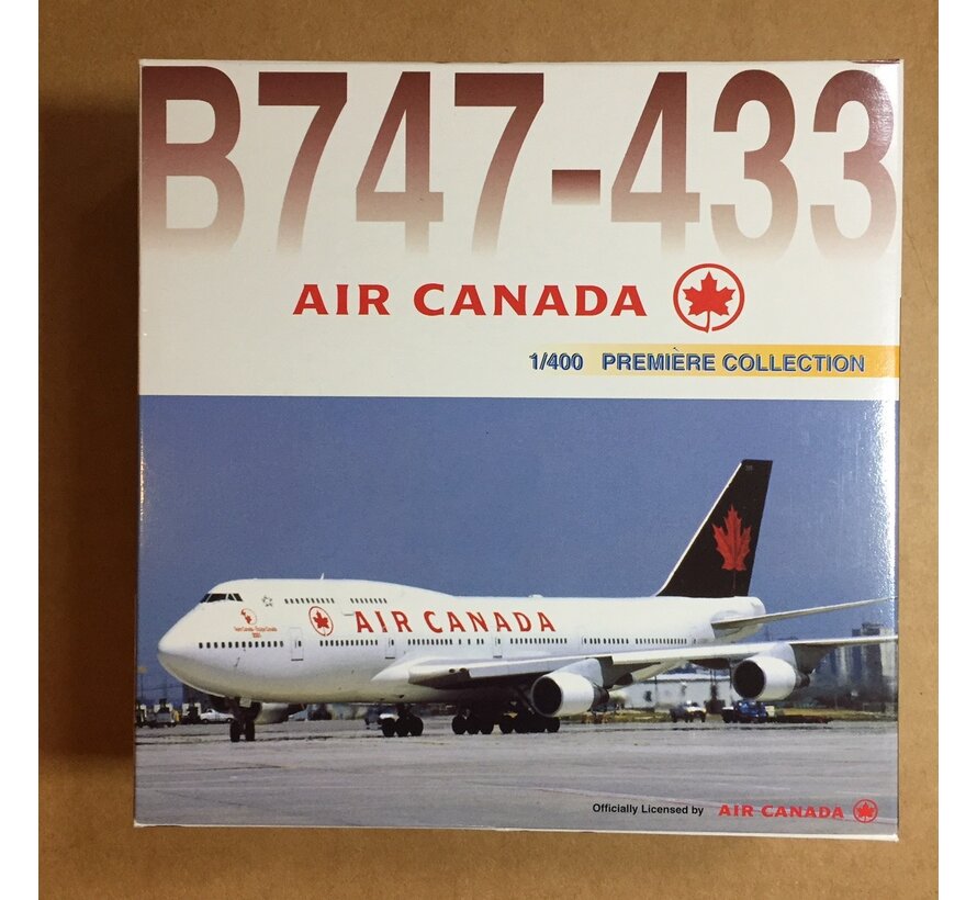B747-400 Air Canada C-GAGN Green Tail w/Chinese script 1:400**Collection sale