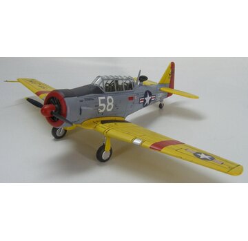 Hobby Master SNJ-5 US Navy, NAS Guantanamo [Cuba] 1956 1:72**Collection sale
