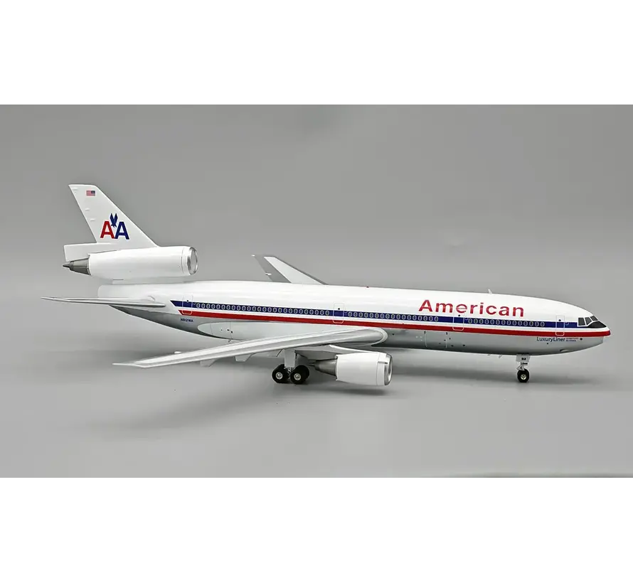 DC10-10 American Airlines white top AA livery N912WA 1:200 polished +New arrival+
