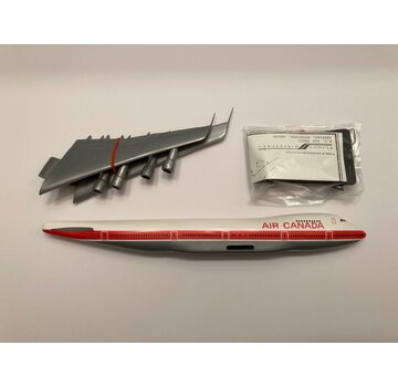 B747-100 Air Canada C-FTOA 'Red stripe' 1:250**Collection sale**[plastic snap model]