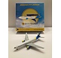 B777-200ER Ukraine International UR-GOA 1:400 flaps down**Collection sale