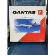 InFlight B747-400 QANTAS VH-OJF 'City of Perth' 1:200**Collection sale