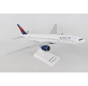 SkyMarks B777-200 Delta 2007 Livery 1:200 with stand**Discontinued**