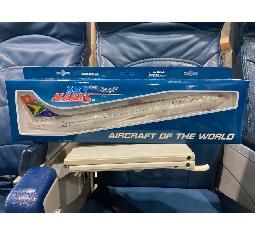 A340-600 South African  ZS-SNB 1:200 with Gear**Discontinued**
