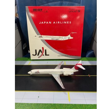 JC Wings MD87 JAL 2003 livery JA8280 1:200 with stand**Collection sale