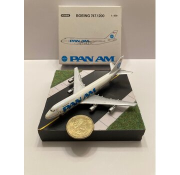 SCHABAK B747-200 Pan Am 1:600**Collection sale