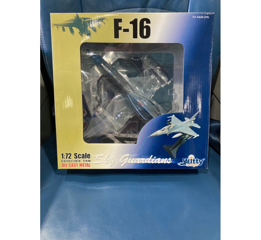 WITTY F16C USAF 'Cripes a Mighty' with metal stand 1:72**Collection sale