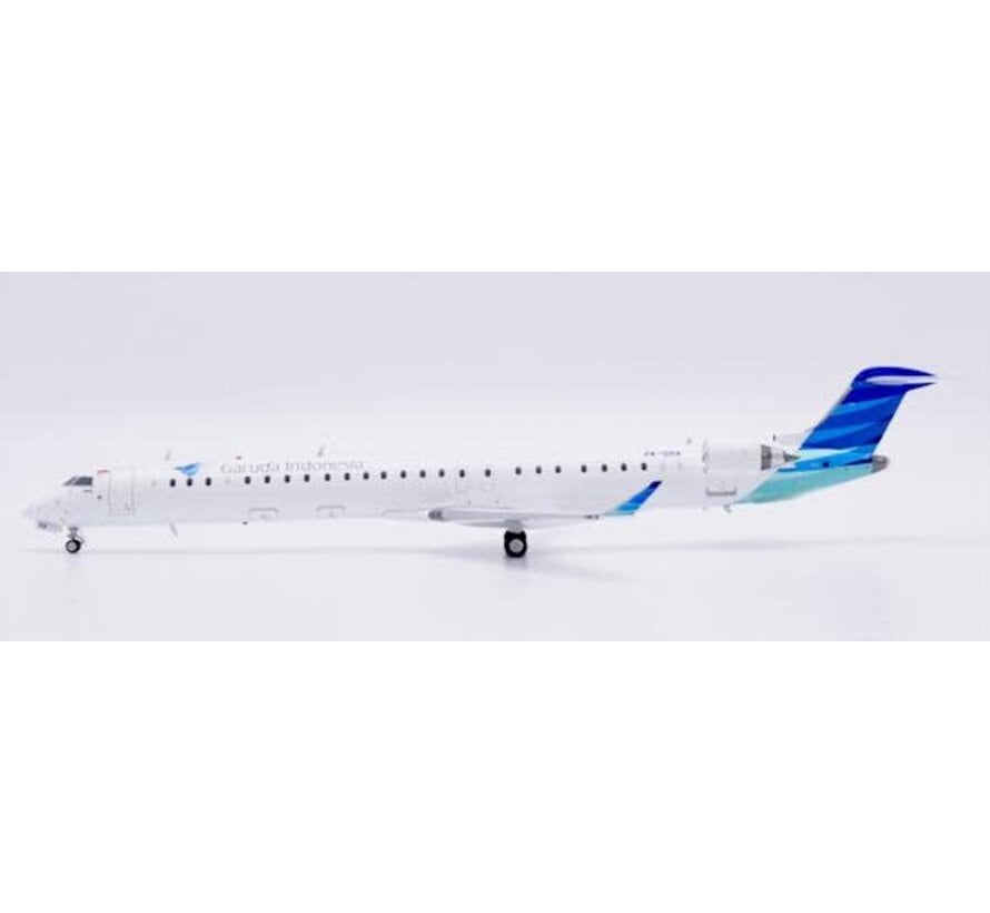 CRJ-1000ER Garuda Indonesia PK-GRA 1:200 +pre-order+