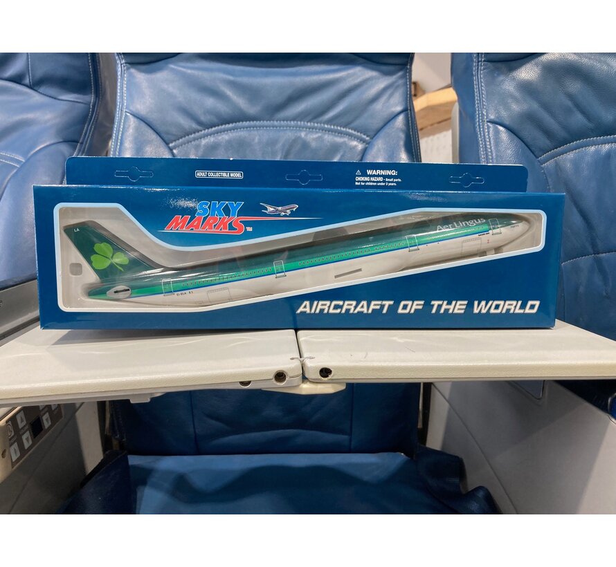 A330-300 Aer Lingus New Livery 1:200 With Gear + stand**Collection sale**